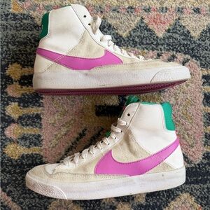 Nike Blazer Mid ‘77 SE Dance Sneakers